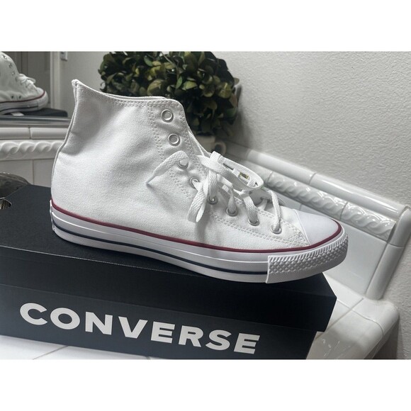Size 10 Converse Chuck Taylor All Star Canvas High Top White Never Worn With Box - Picture 2 of 5